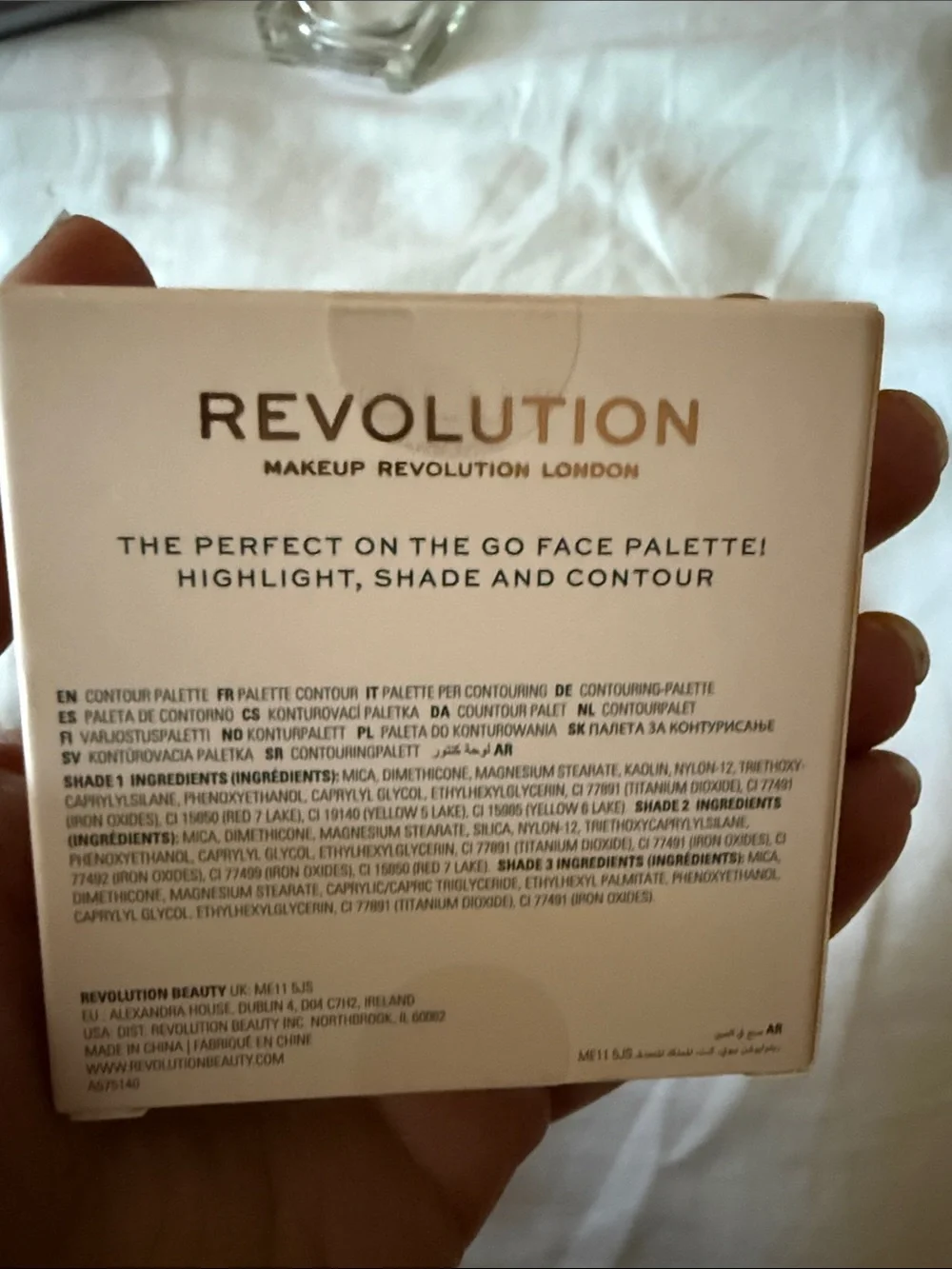 Revolution Contour Powder Compact - Beige, Mauve, Cream